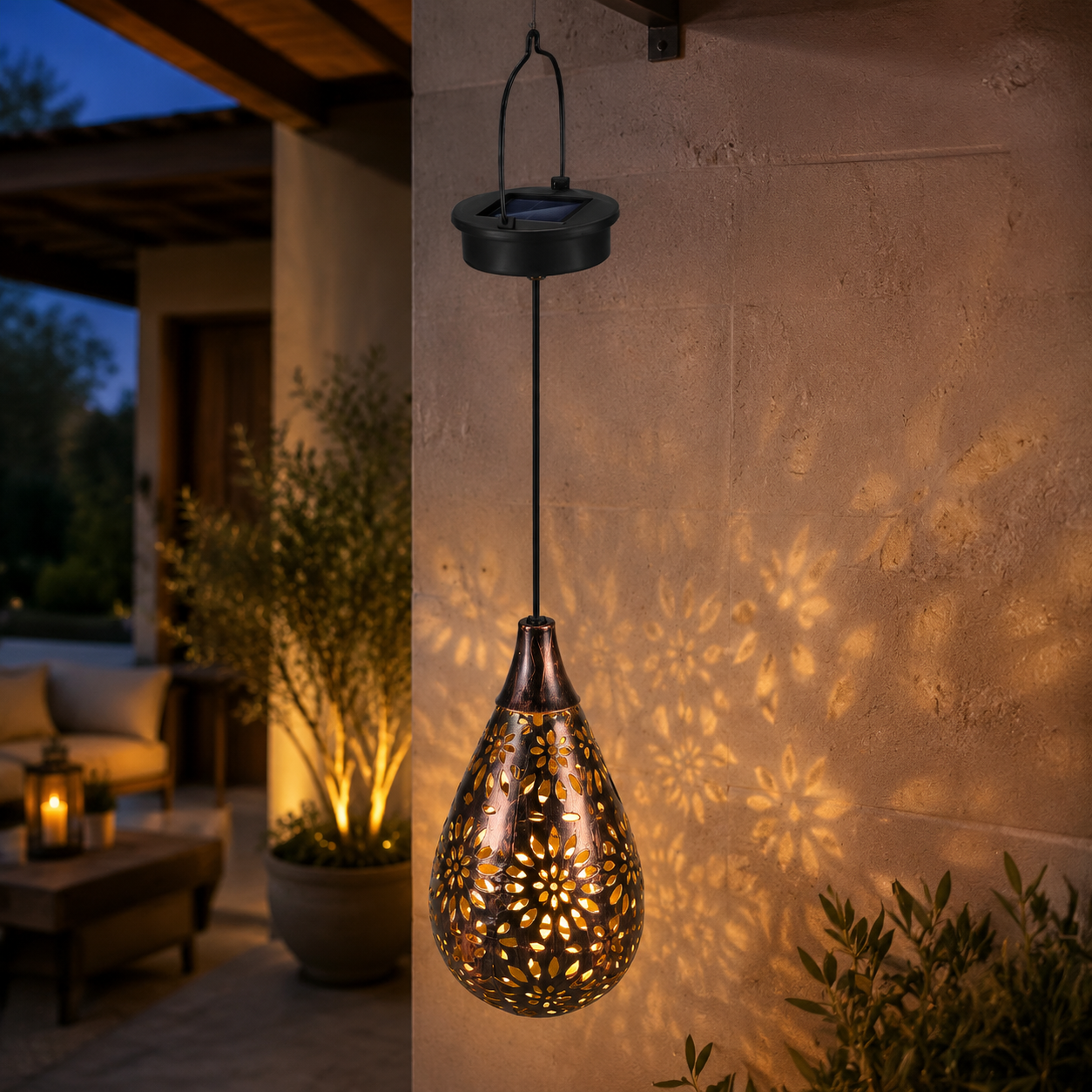 Milton Hangende Tuinlamp op Zonne-energie met Waterdruppels