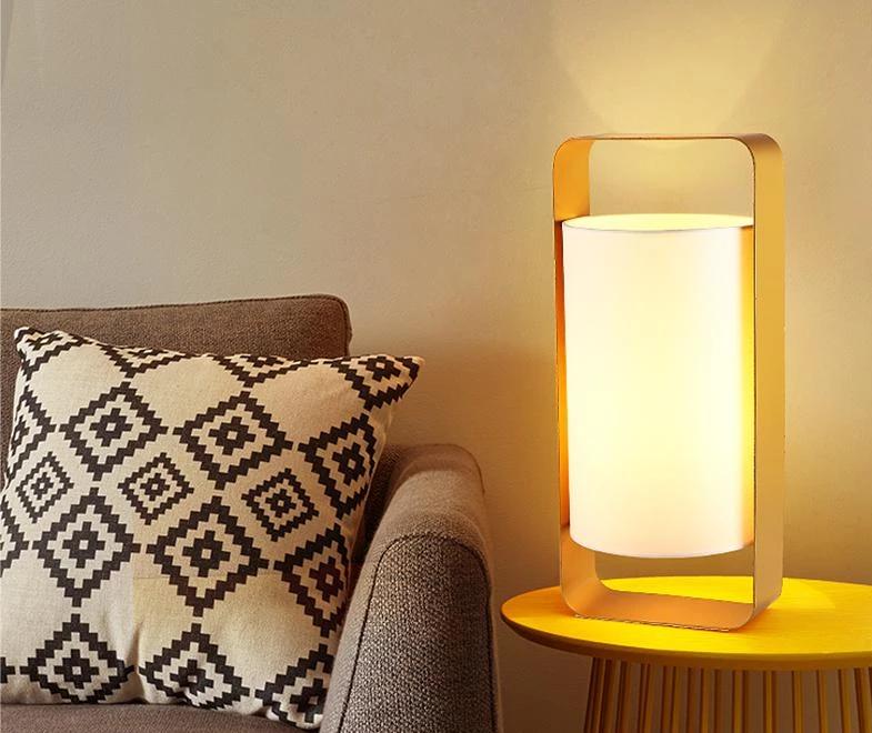 Nate tafellamp met zwevende lantaarn – productfoto 11