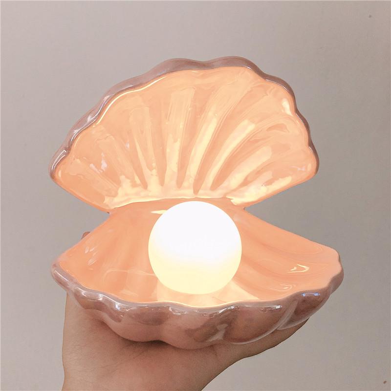 Sirenita schelplamp met parel – productfoto 5