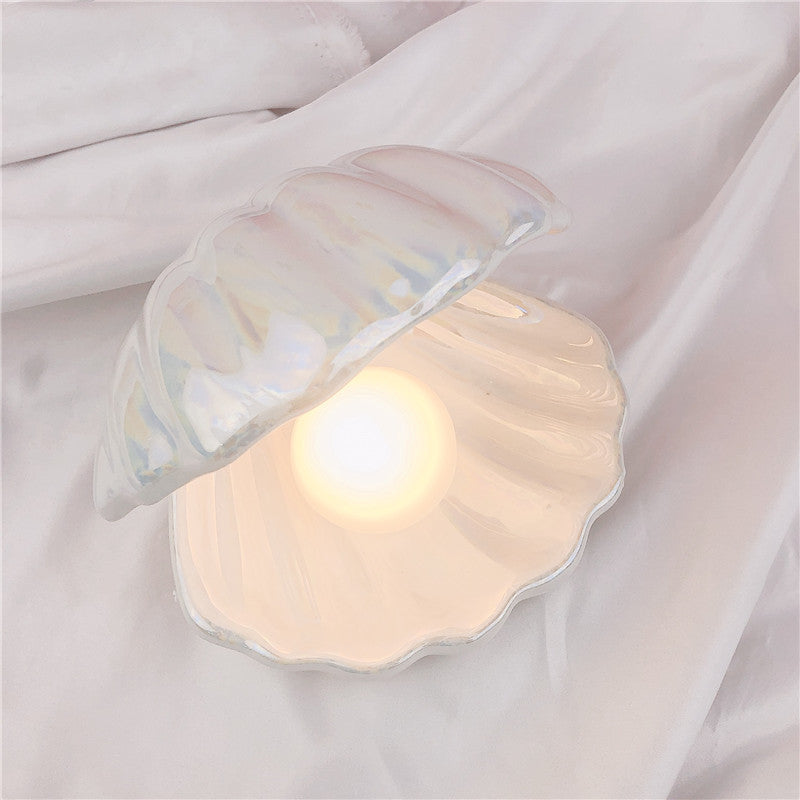 Sirenita schelplamp met parel